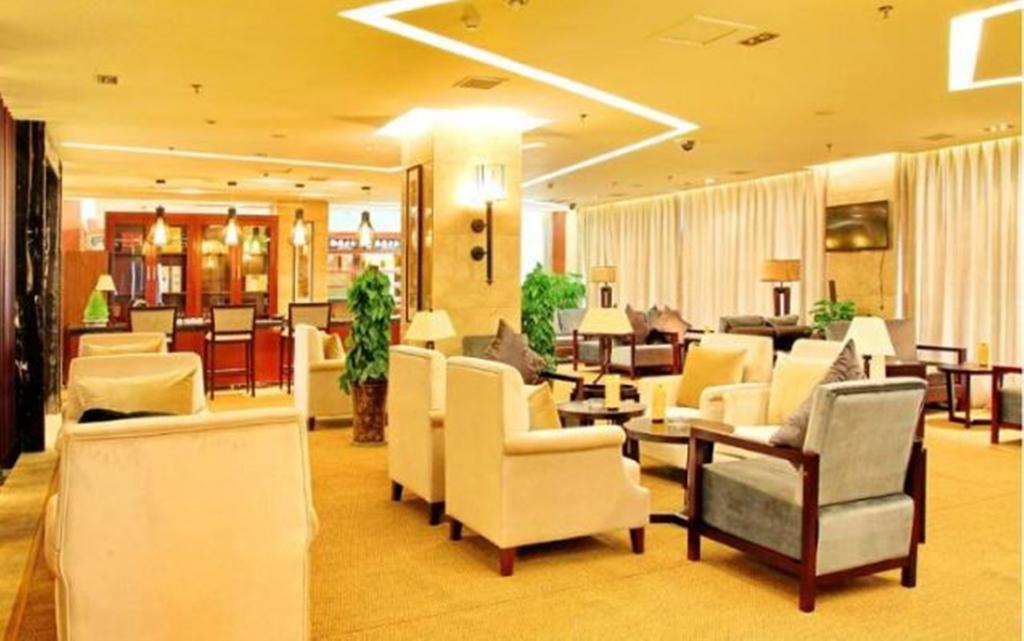 Langzhong Grand Hotel Shahepu Exterior foto