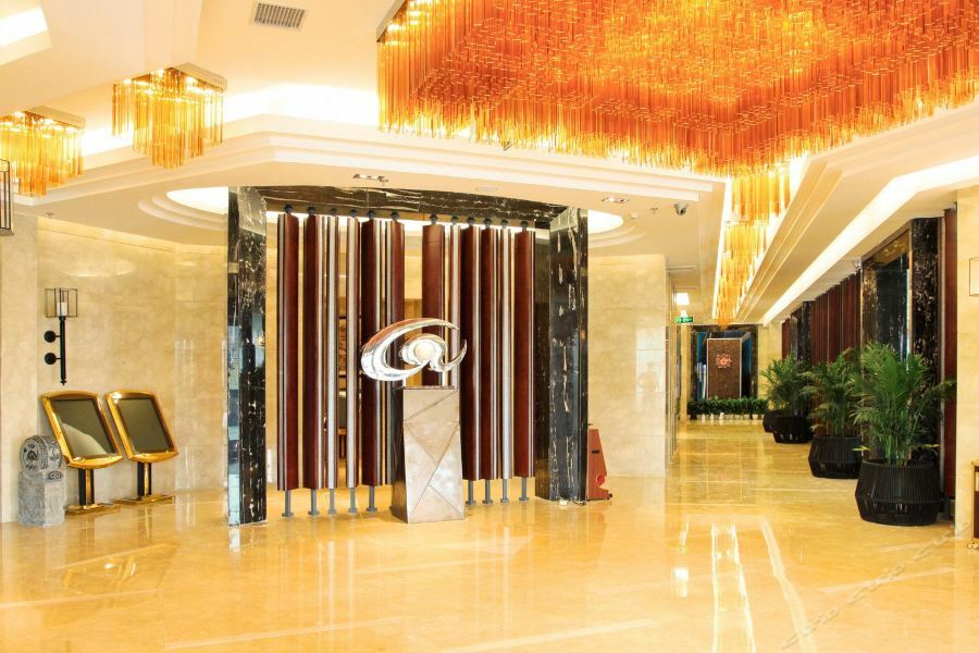 Langzhong Grand Hotel Shahepu Exterior foto